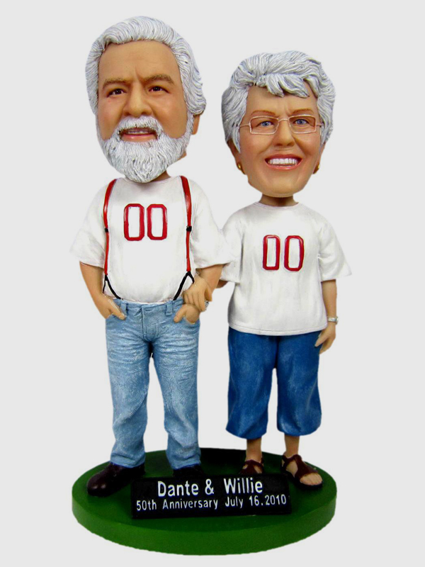 Couple interlocking arms 71 Custom Bobbleheads & Group Orders
